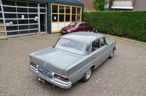 MB 220S 1965 (7)